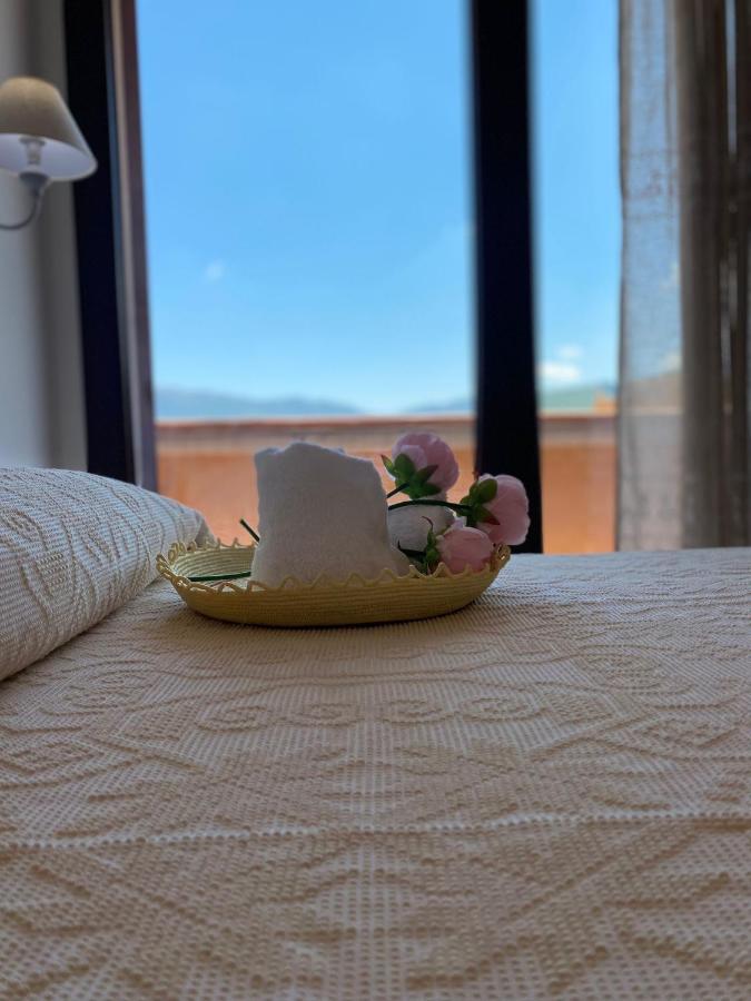 B&B Peonia Orgosolo Luaran gambar